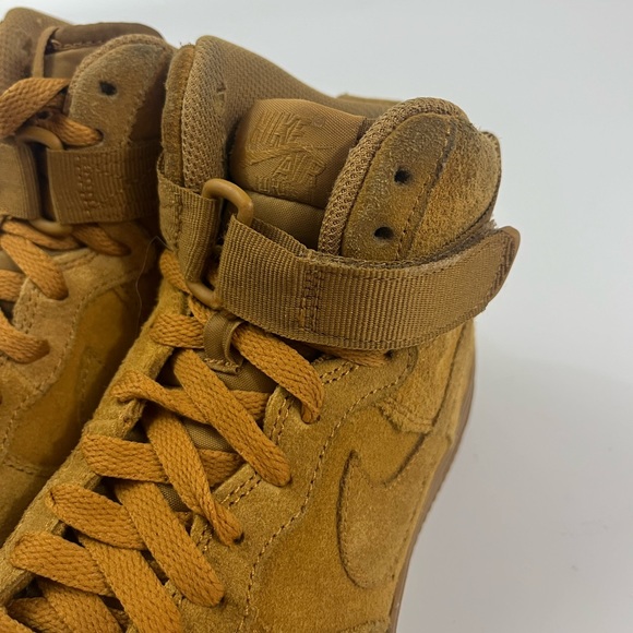 Nike AF1 Air Force 1 High LV8 Brown Suede High Top Sneakers Size 6 Y - Picture 13 of 13